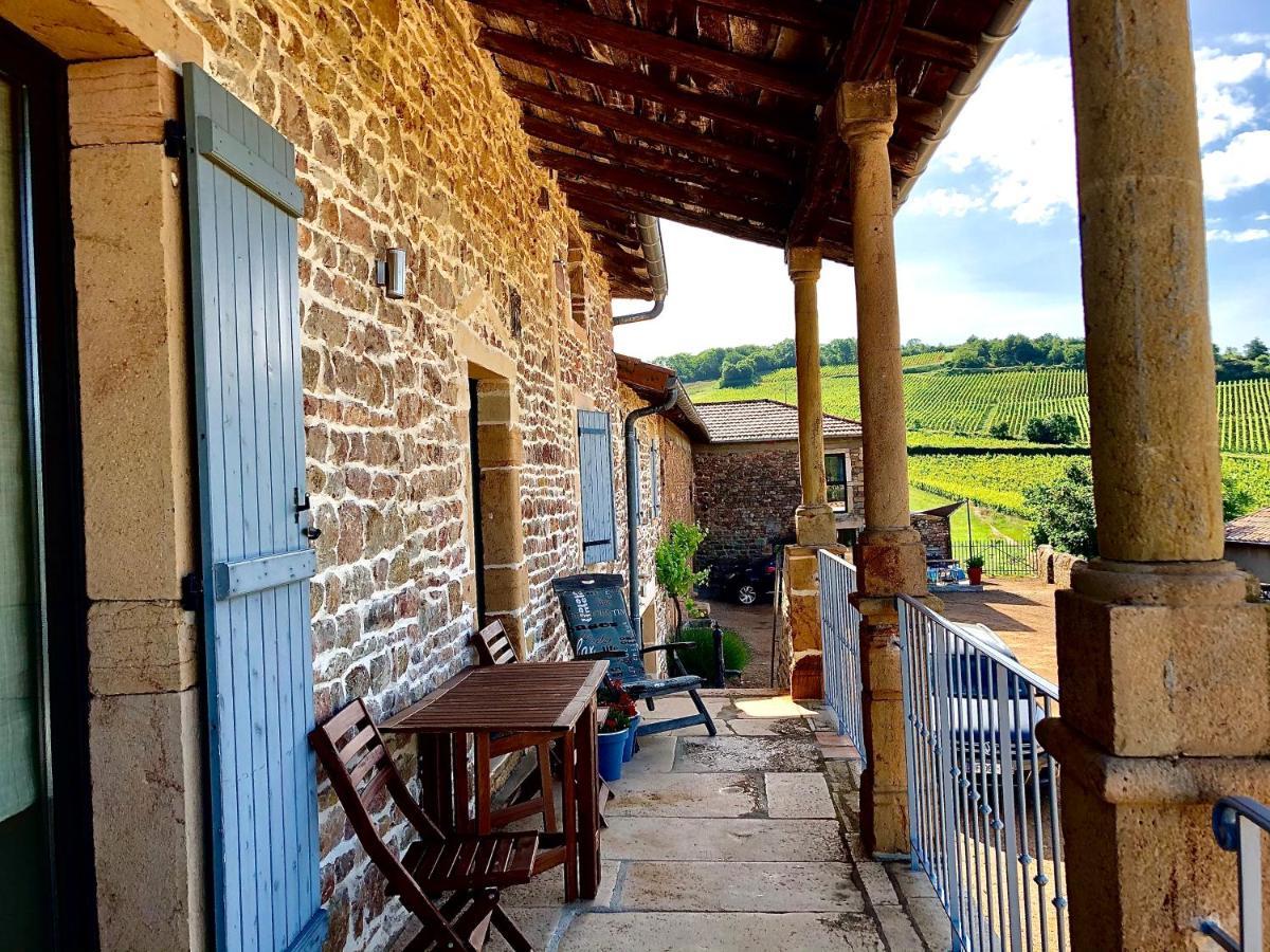 Au Petit Bonheur Chez Bambina Hotel Leynes Exterior foto